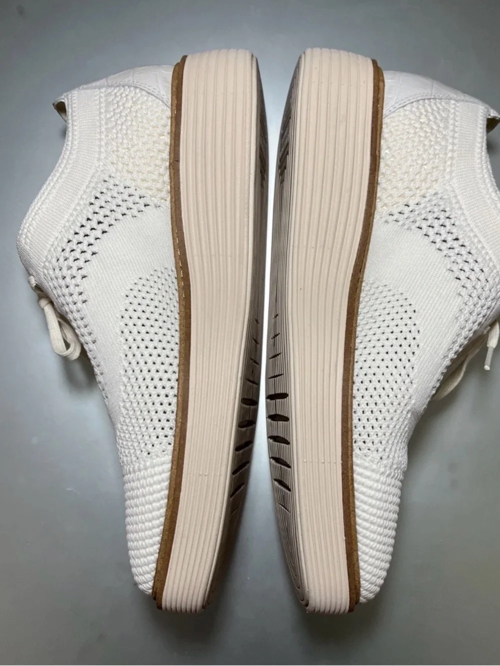 Cole Haan Women's 8.5B Grand360 Stitchlite Platform Wingtip Ivory Oxford W30261